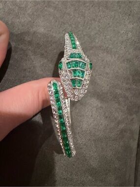 Green Crystal Snake-Head Cuff Bracelet - Silver Tone